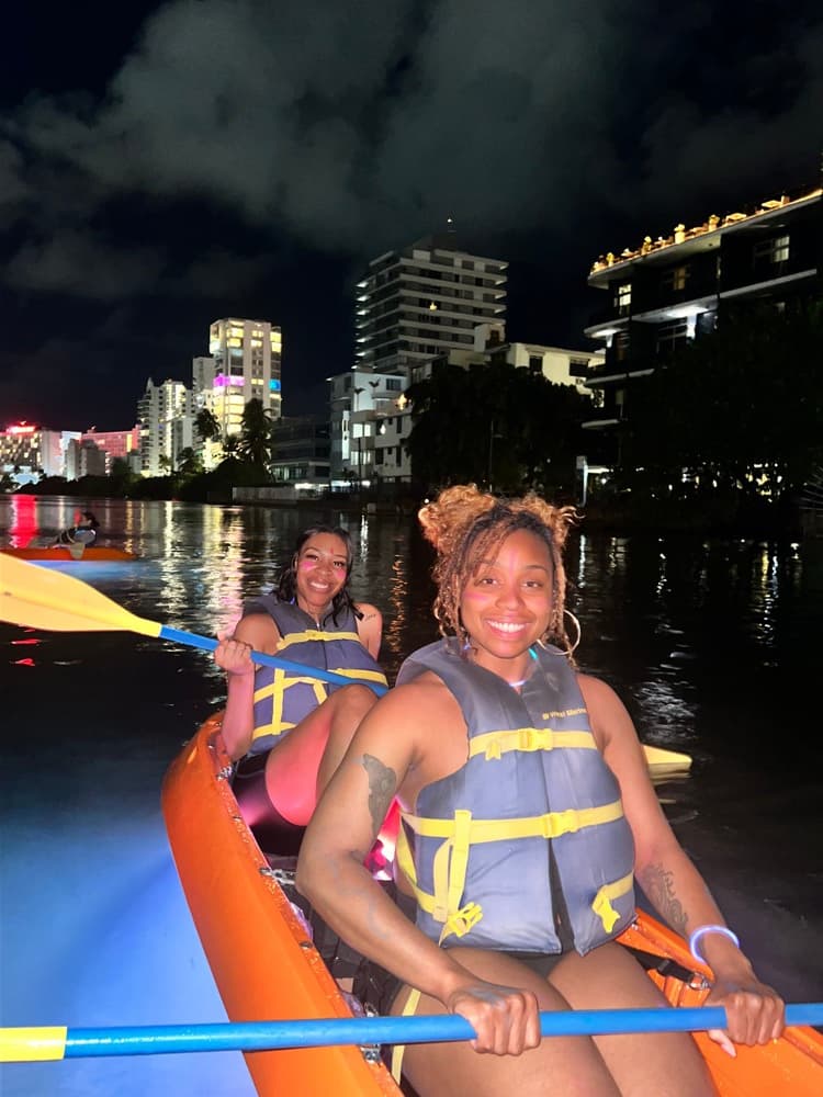 LED Crystal Night Kayak Experience