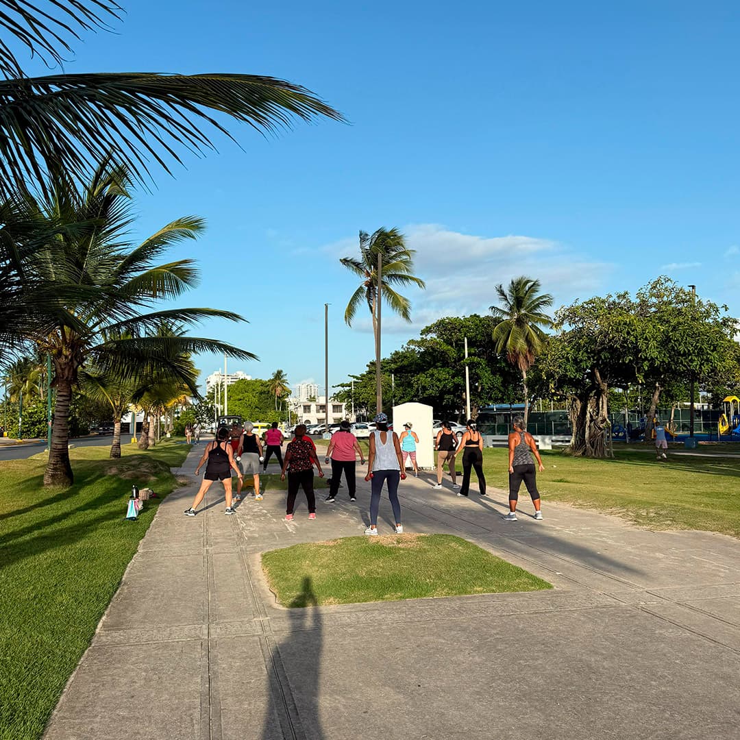 Latin Zumba Beach Class in San Juan, Puerto Rico - Image 9